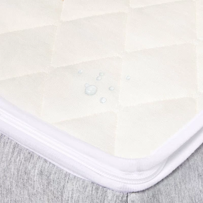 Graco Ultra 2-in-1 Premium Foam Dual-Sided Crib & Toddler Mattress 8 Graco Ultra 2-in-1 Premium Foam Dual-Sided Crib & Toddler Mattress - Image 6