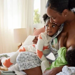 Willow Go Wearable Double Electric Breast Pump Kit -Baby Household Products GUEST 720cf285 2e11 4e05 8630 115329690193