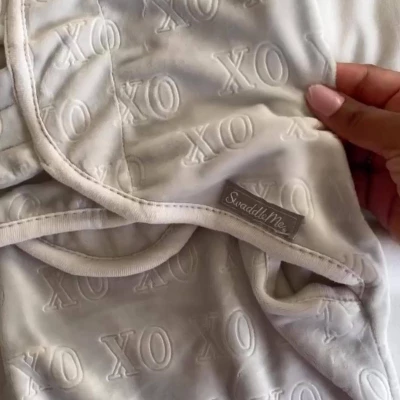 SwaddleMe By Ingenuity Original Swaddle In Velboa - Hugs & Kisses - S/M - 0-3 Months 6 SwaddleMe By Ingenuity Original Swaddle In Velboa - Hugs & Kisses - S/M - 0-3 Months - Image 4