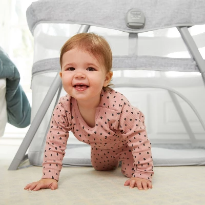 Graco Dream More 3-in-1 Travel Bassinet - Gray 5 Graco Dream More 3-in-1 Travel Bassinet - Gray - Image 3