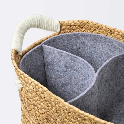 Braided Water Hyacinth With Tufted Embroidery Diaper Caddy Basket - Cloud Island™ 4 Braided Water Hyacinth With Tufted Embroidery Diaper Caddy Basket - Cloud Island™ - Image 2